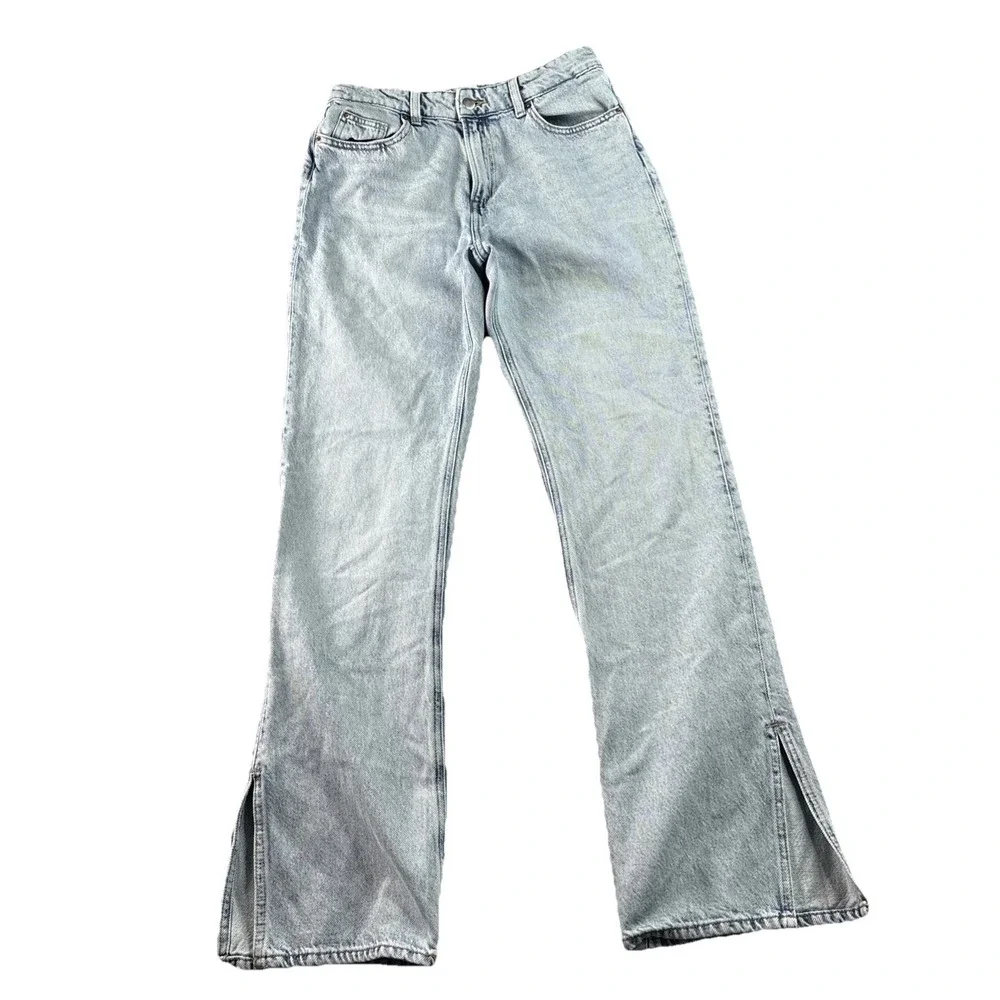 H & M Straight Leg Light Blue Denim Jeans Size US 6‎